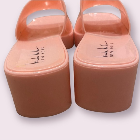 Nicole Miller Rubber Sandals, Light Pink, Women’s Size 9 - Picture 5 of 6